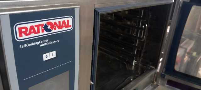 Rational convection oven