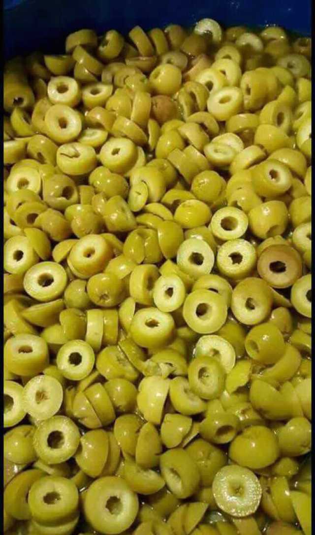 Sliced Green Olives Pickles - زيتون مخلل