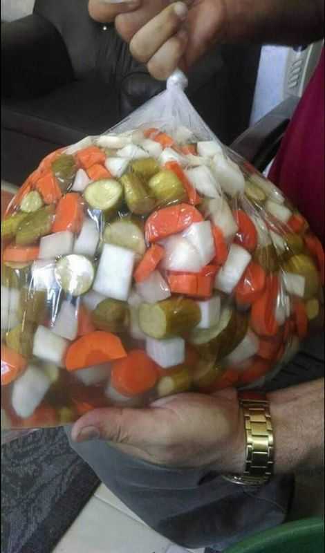 Pickles مخلل