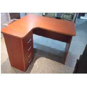 Employee Desk - مكتب موظف 