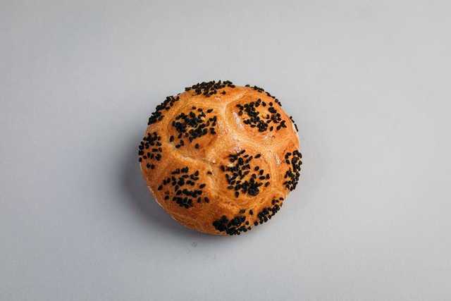 Football Bread with Black Seeds خبز فوتبول حبة بركة